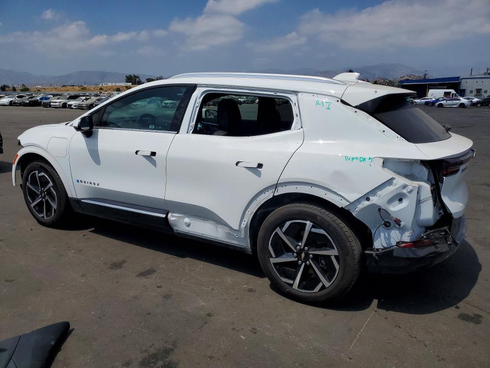 Photo 2 from auction – 2025 CHEVROLET EQUINOX with VIN 3GN7DLRP6SS114334