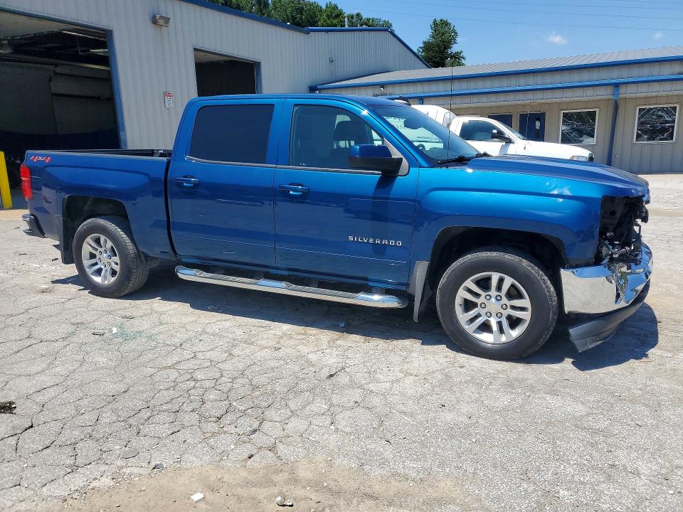 Photo 4 from auction – 2018 CHEVROLET SILVERADO with VIN 3GCUKREC3JG317741