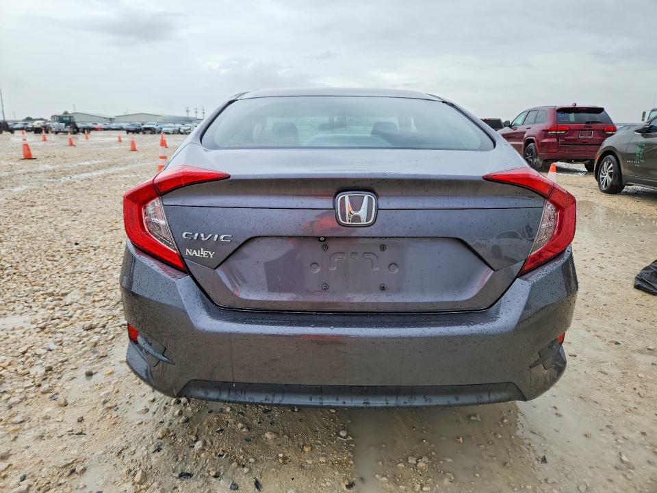 Photo 6 from auction – 2017 HONDA CIVIC with VIN 19XFC2F50HE057320