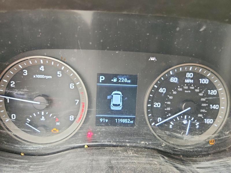 Photo 9 from auction – 2019 HYUNDAI TUCSON with VIN KM8J2CA42KU941040
