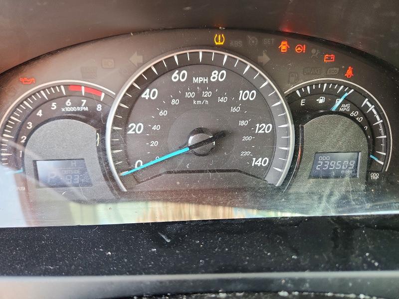 Photo 9 from auction – 2014 TOYOTA CAMRY with VIN 4T1BF1FK6EU426194