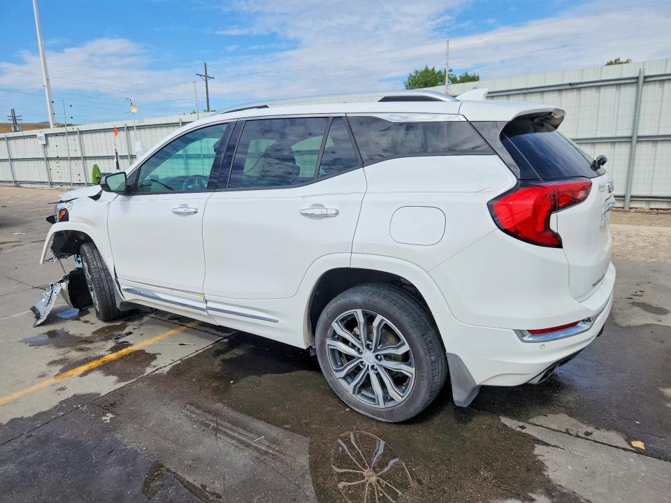 Photo 2 from auction – 2019 GMC TERRAIN with VIN 3GKALXEX3KL165173
