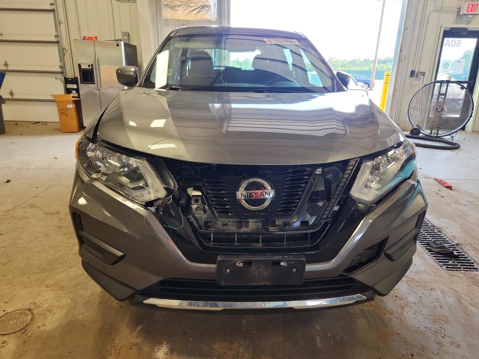 Photo 5 from auction – 2018 NISSAN ROGUE with VIN 5N1AT2MV4JC821952