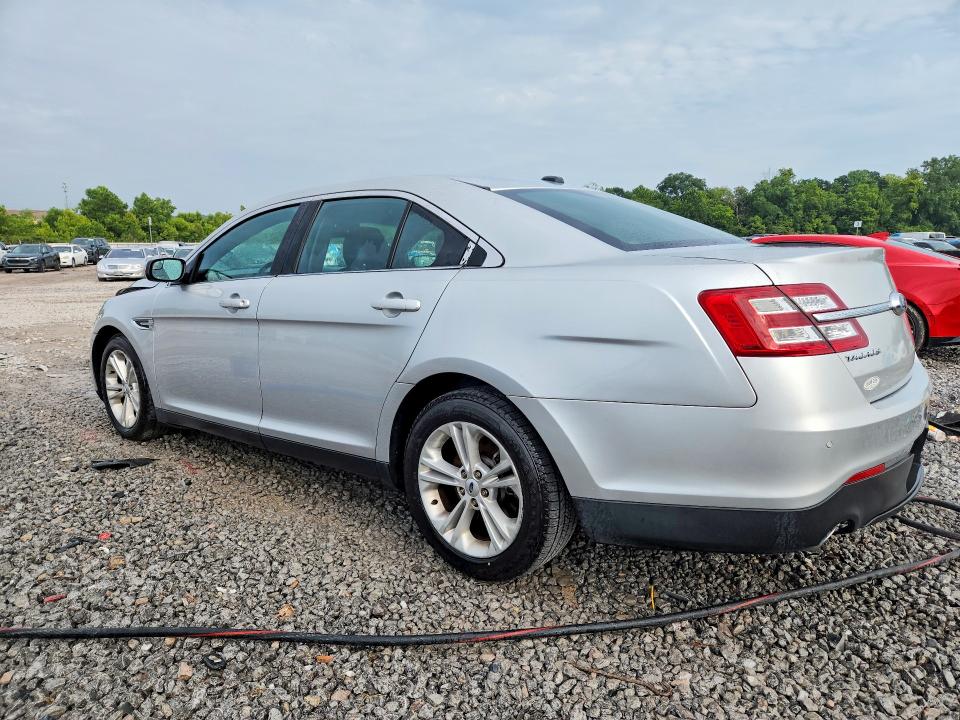 Photo 2 from auction – 2018 FORD TAURUS with VIN 1FAHP2E81JG103791