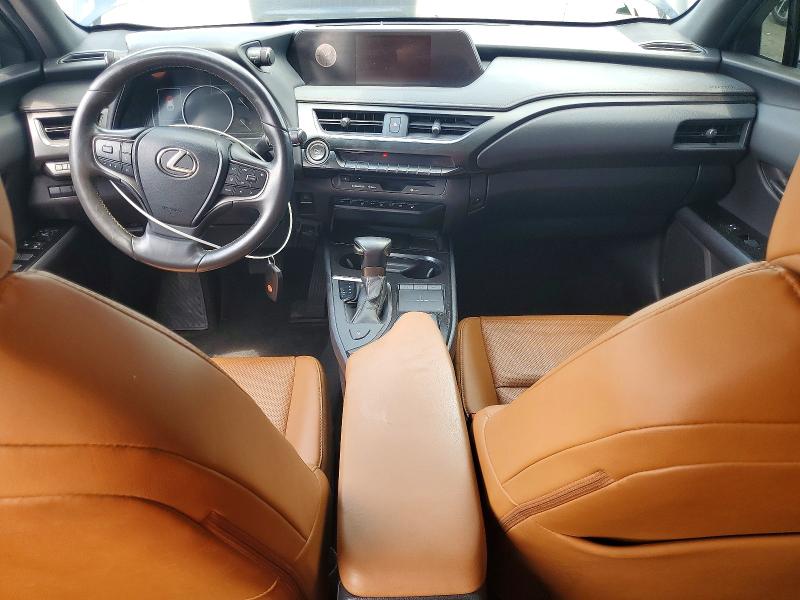 Photo 8 from auction – 2021 LEXUS UX 200 with VIN JTHP3JBH3M2043576