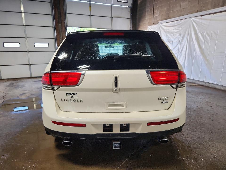 Photo 6 from auction – 2014 LINCOLN MKX with VIN 2LMDJ8JK1EBL07051