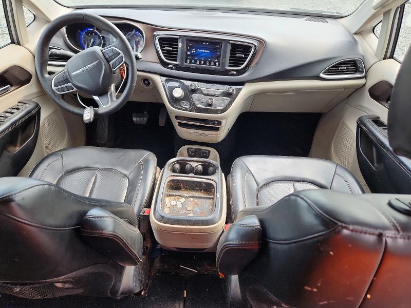 Photo 8 from auction – 2020 CHRYSLER VOYAGER with VIN 2C4RC1DG9LR176227