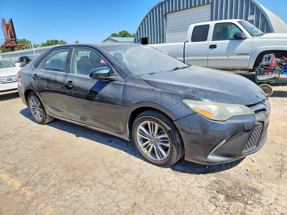 Photo 4 from auction – 2017 TOYOTA CAMRY with VIN 4T1BF1FK5HU354070