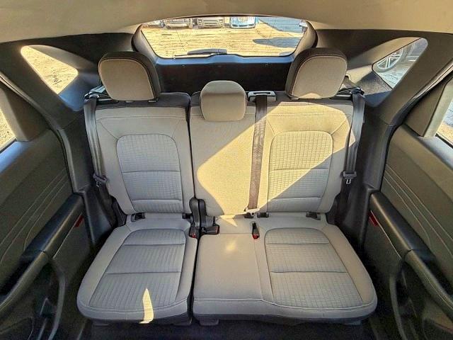 Photo 10 from auction – 2022 FORD ESCAPE with VIN 1FMCU0F66NUB62157