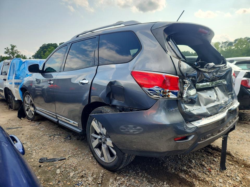 Photo 2 from auction – 2015 NISSAN PATHFINDER with VIN 5N1AR2MM2FC637588