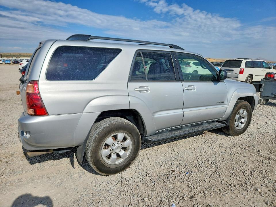 Photo 3 from auction – 2004 TOYOTA 4RUNNER with VIN JTEBU14R740033140