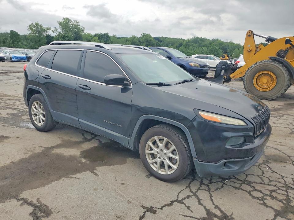 Photo 4 from auction – 2015 JEEP CHEROKEE with VIN 1C4PJMCS1FW757124