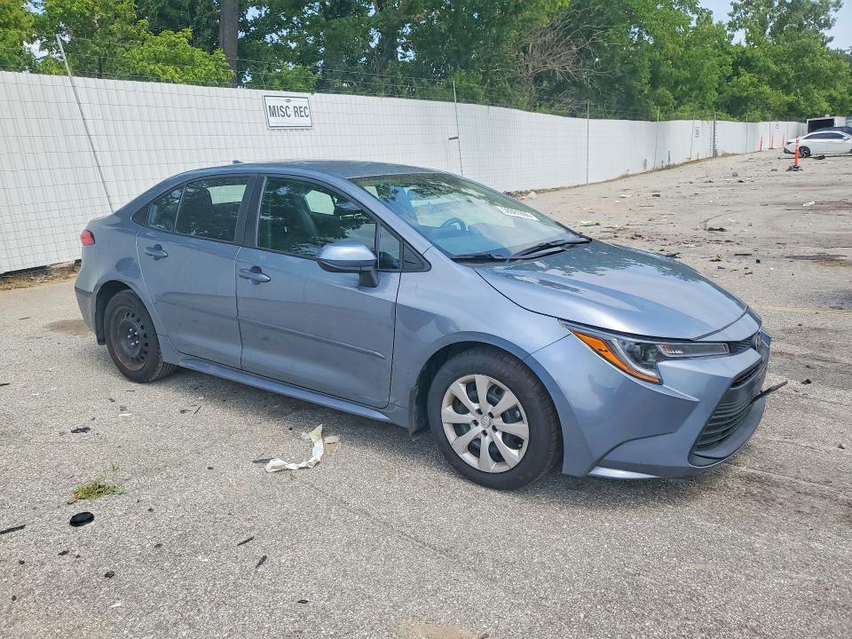 Photo 4 from auction – 2025 TOYOTA COROLLA with VIN 5YFB4MDE4SP271758