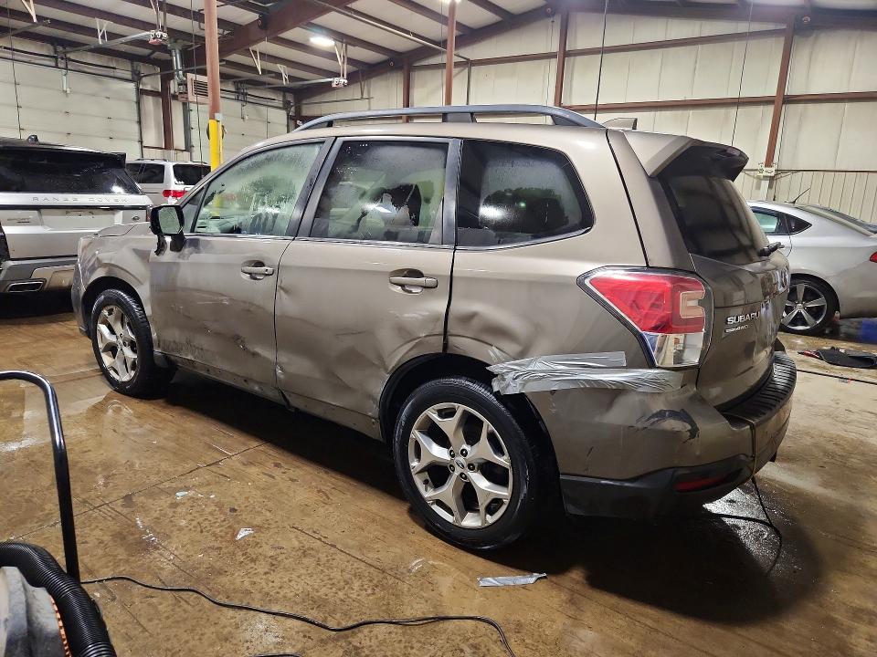 Photo 2 from auction – 2017 SUBARU FORESTER with VIN JF2SJATCXHH540486