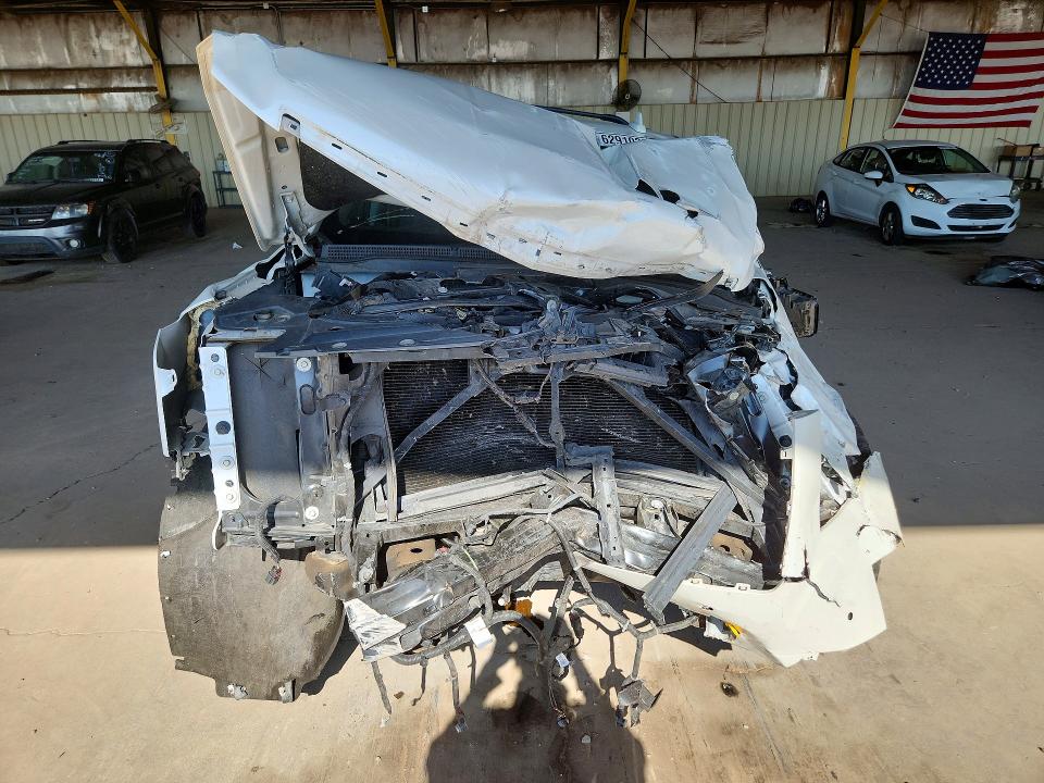 Photo 5 from auction – 2017 CADILLAC ESCALADE with VIN 1GYS4BKJ0HR363446