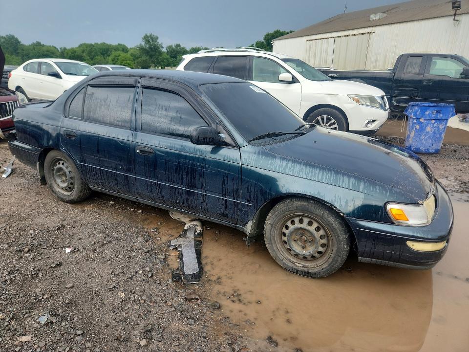 Photo 4 from auction – 1997 TOYOTA COROLLA with VIN 2T1BA02E4VC225128