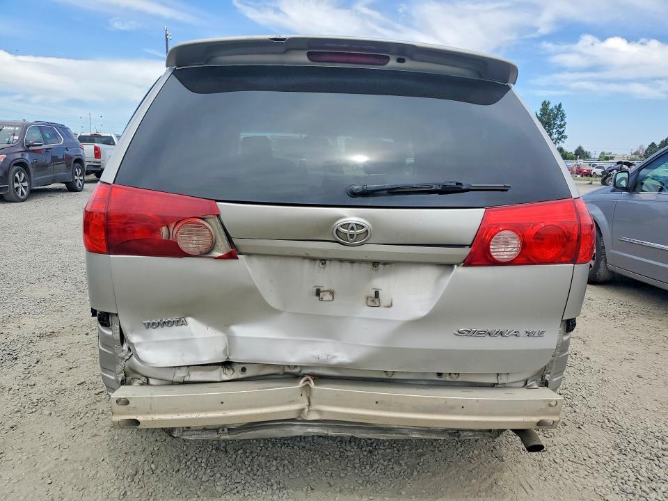 Photo 6 from auction – 2009 TOYOTA SIENNA with VIN 5TDZK22C79S247675