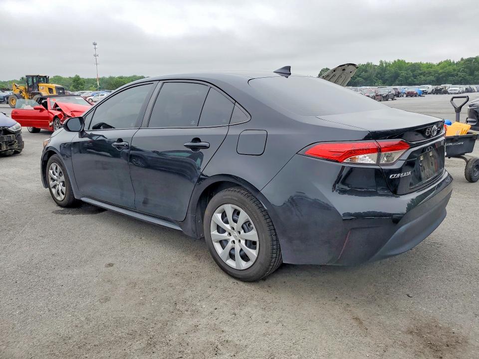 Фото 2 с аукциона – 2023 TOYOTA COROLLA с VIN 5YFB4MDE9PP021262