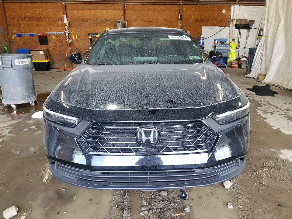 Photo 5 from auction – 2025 HONDA ACCORD with VIN 1HGCY2F55SA022577