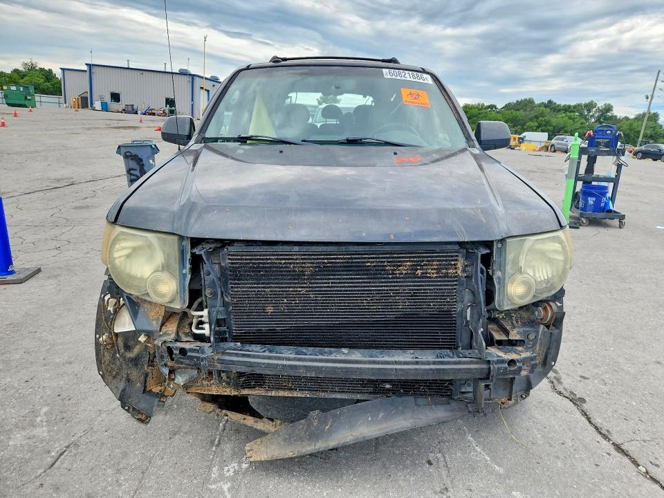Photo 5 from auction – 2009 FORD ESCAPE with VIN 1FMCU94G79KA07330