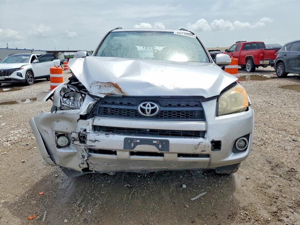 Photo 5 from auction – 2012 TOYOTA RAV4 with VIN JTMWF4DV5C5047473