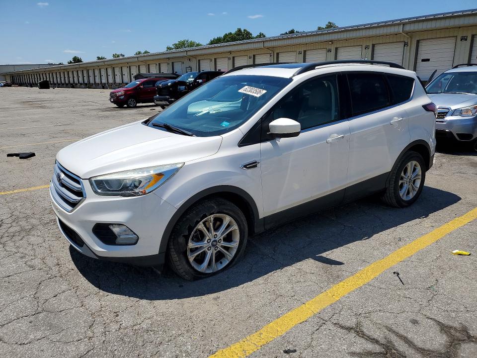 Photo 1 from auction – 2017 FORD ESCAPE with VIN 5NMJACDE0RH433405