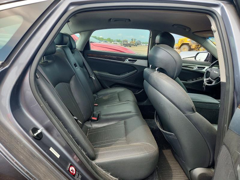 Photo 10 from auction – 2015 HYUNDAI GENESIS with VIN KMHGN4JEXFU036180