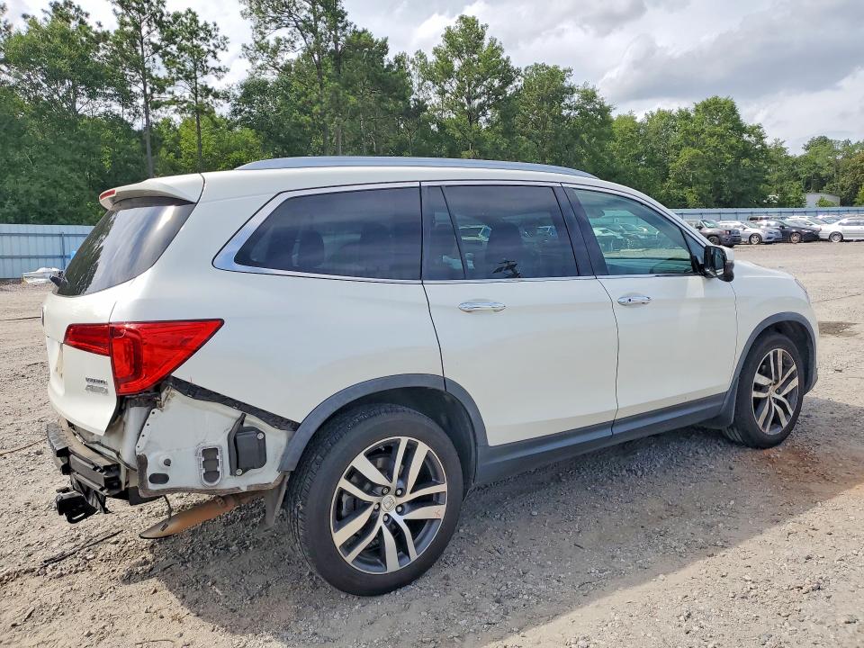 Photo 3 from auction – 2017 HONDA PILOT with VIN 5FNYF6H92HB039919