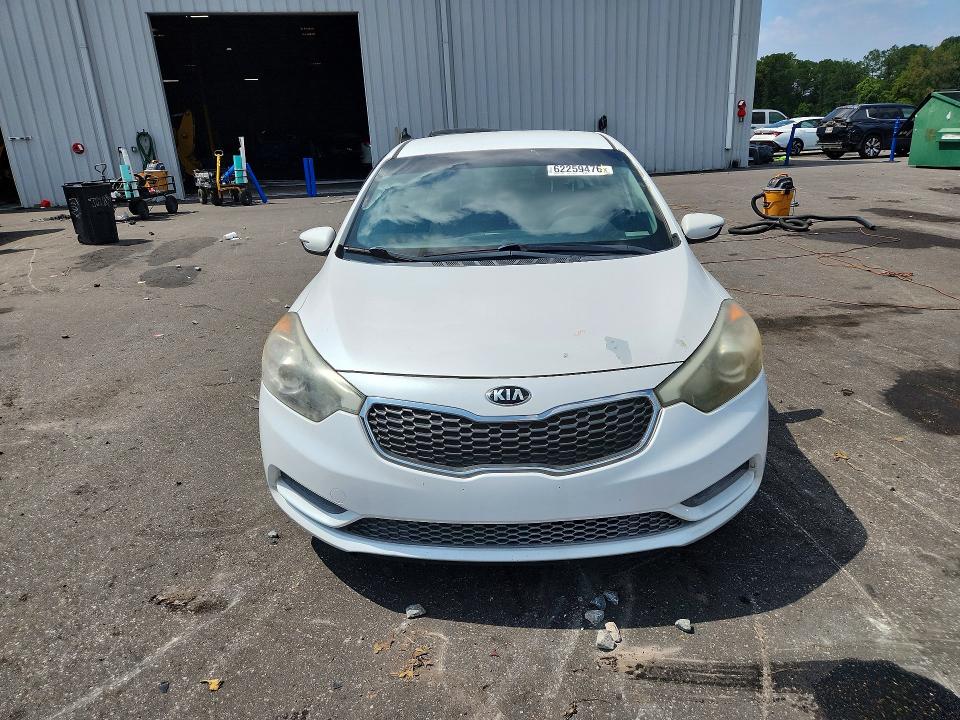 Photo 5 from auction – 2015 KIA FORTE with VIN KNAFX4A64F5406565