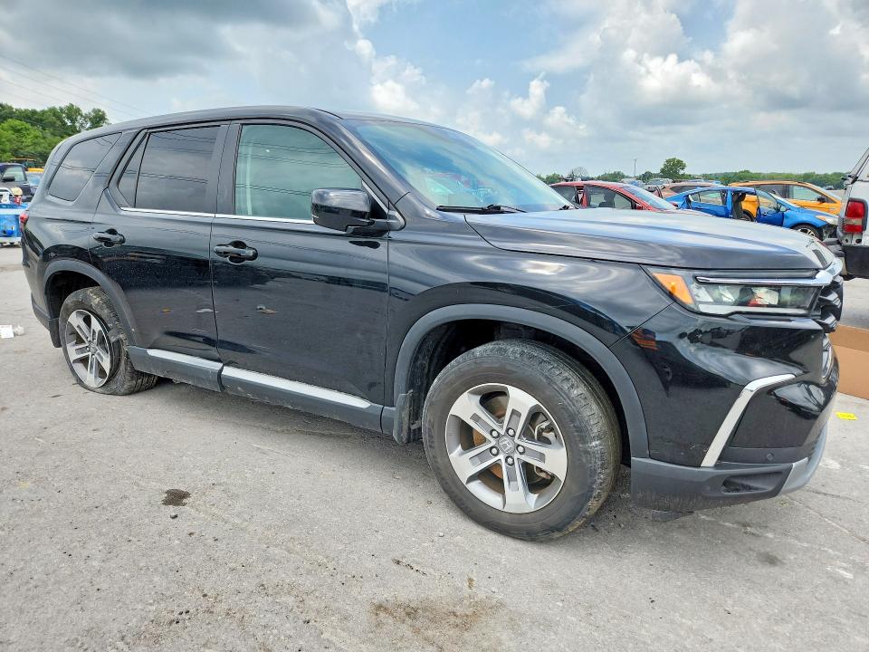 Photo 4 from auction – 2024 HONDA PILOT with VIN 5FNYG2H59RB003147