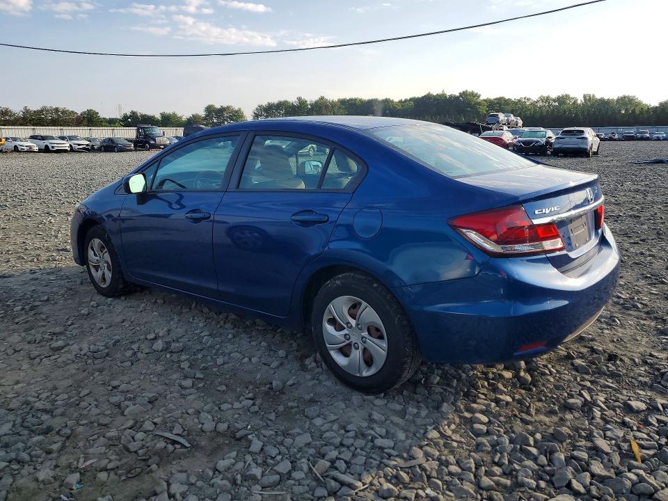 Photo 2 from auction – 2015 HONDA CIVIC with VIN 19XFB2F50FE270347