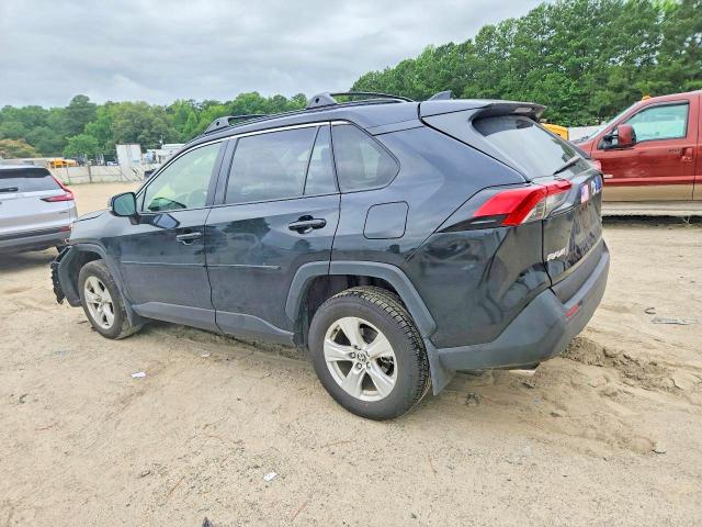 Photo 2 from auction – 2020 TOYOTA RAV4 with VIN JTMP1RFV0LD051255