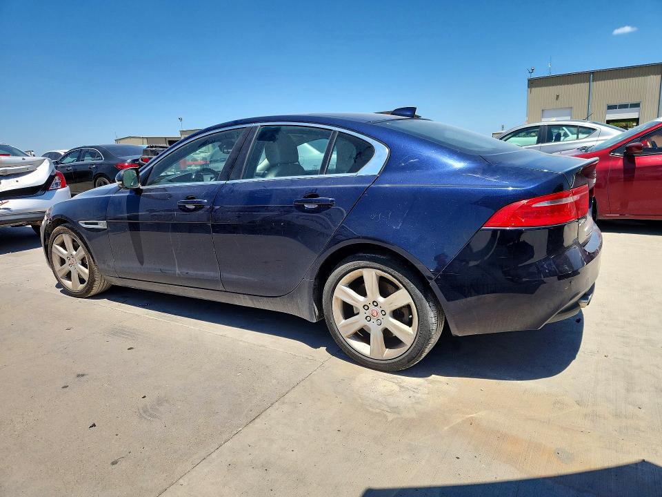 Photo 2 from auction – 2017 JAGUAR XE with VIN SAJAE4BG7HA968787