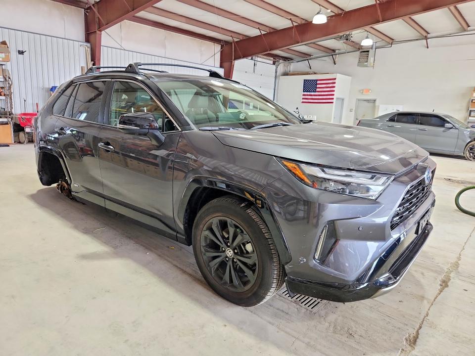 Снимка 4 от търг – 2024 TOYOTA RAV4 с VIN JTME6RFV7RJ059677
