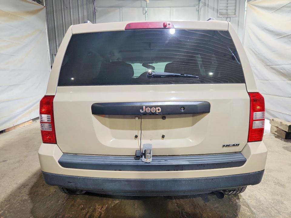 Photo 6 from auction – 2017 JEEP PATRIOT with VIN 1C4NJPBB2HD120400