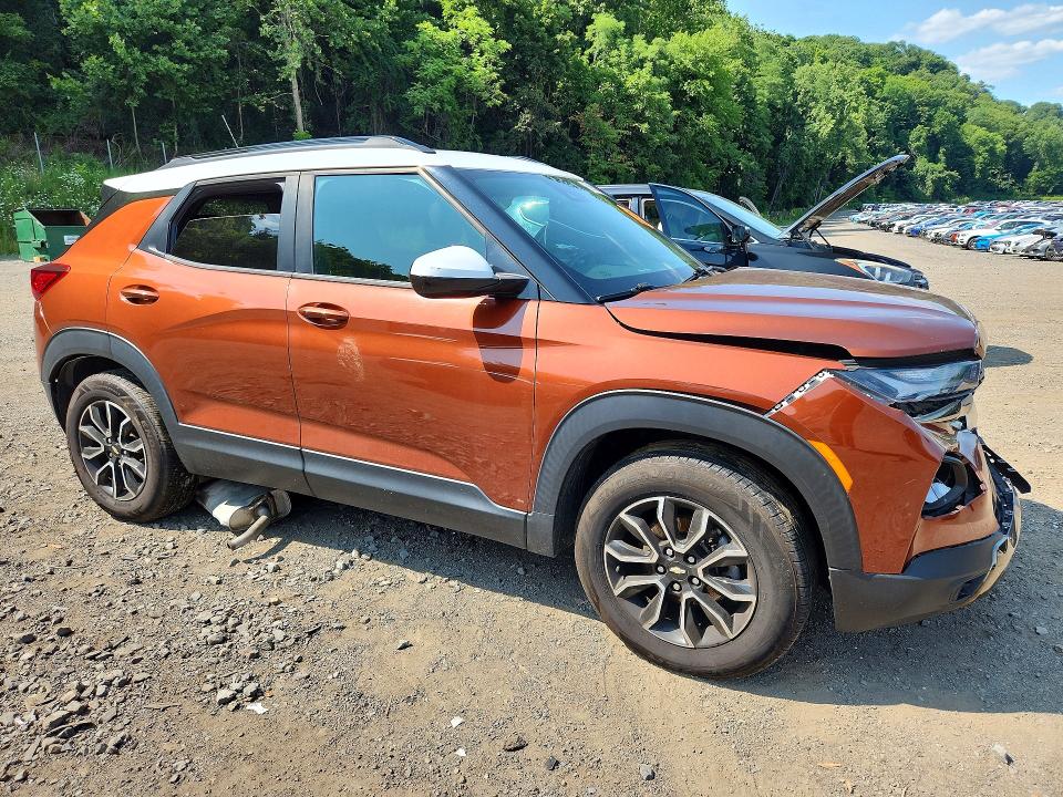 Photo 4 from auction – 2021 CHEVROLET TRAILBLAZER with VIN KL79MSSL6MB022414