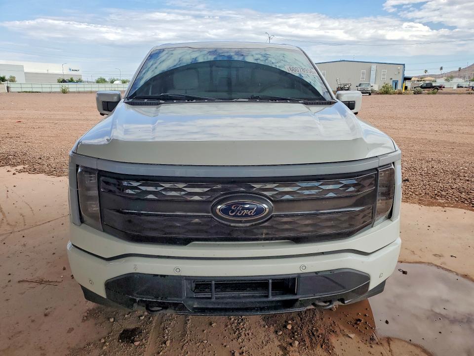 Снимка 5 от търг – 2023 FORD F150 с VIN 1FT6W1EV5PWG05769