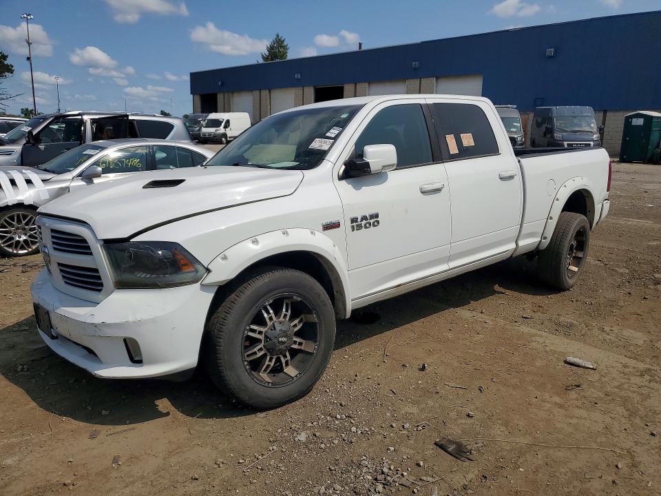 RAM 1500 2015 with VIN 1C6RR7UT5FS552303 - Photo from auction