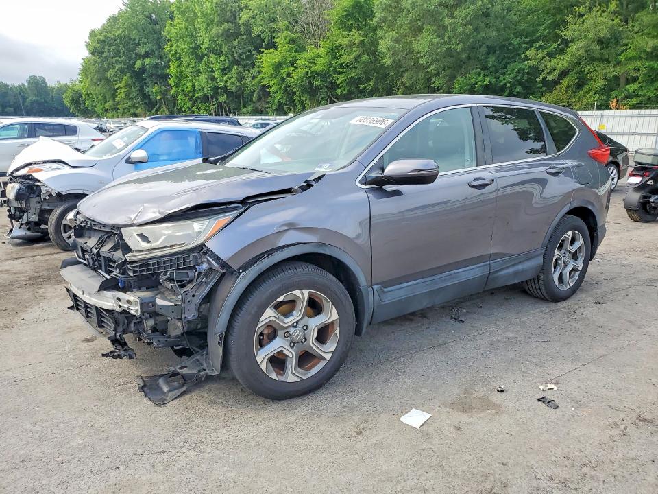 HONDA CR-V 2018 with VIN 2HKRW2H82JH610384 - Photo from auction