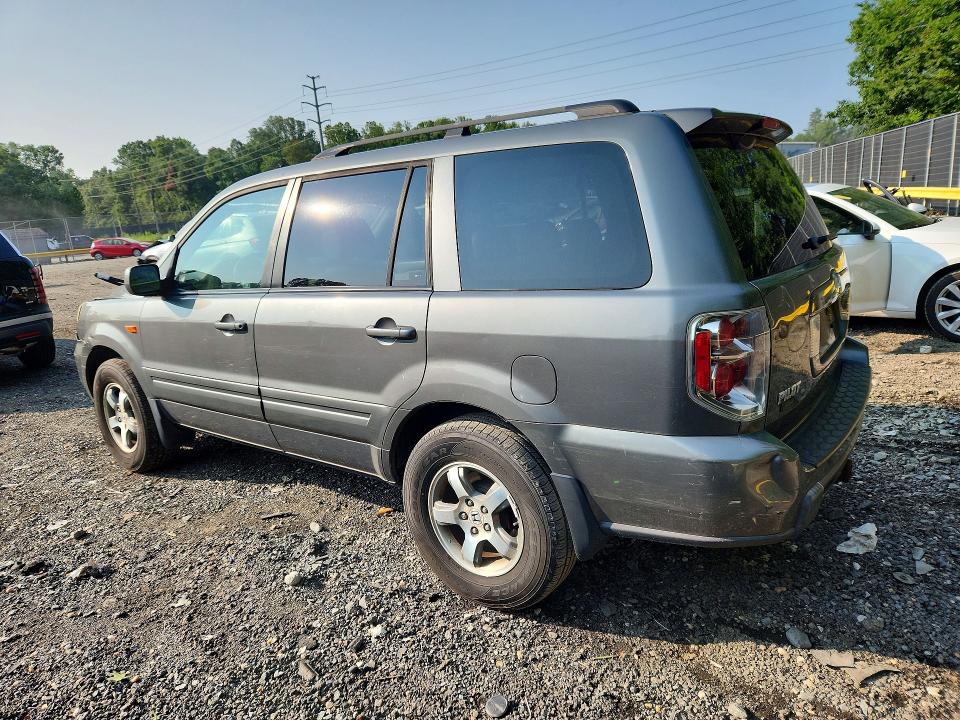 Photo 2 from auction – 2007 HONDA PILOT with VIN 5FNYF18577B000211