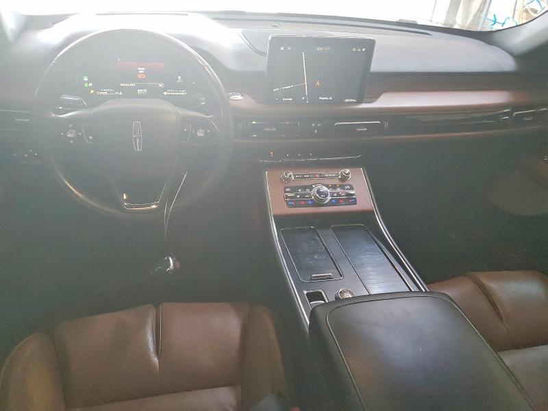 Photo 8 from auction – 2020 LINCOLN AVIATOR with VIN 5LM5J7XC7LGL32632