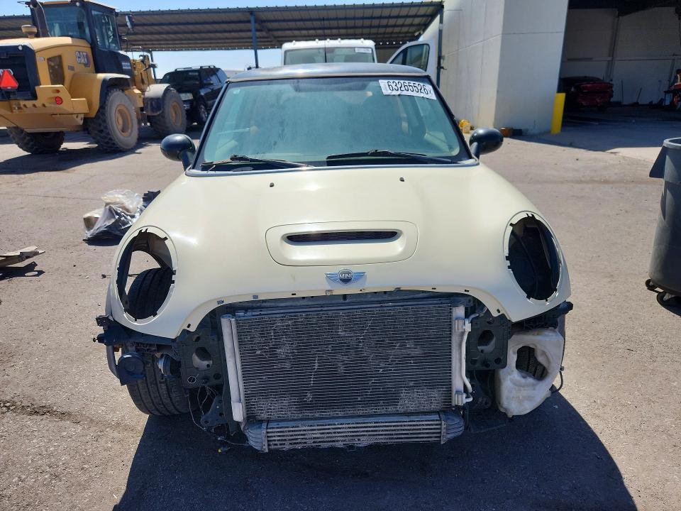 Photo 5 from auction – 2011 MINI COOPER with VIN WMWSV3C5XBTY12441