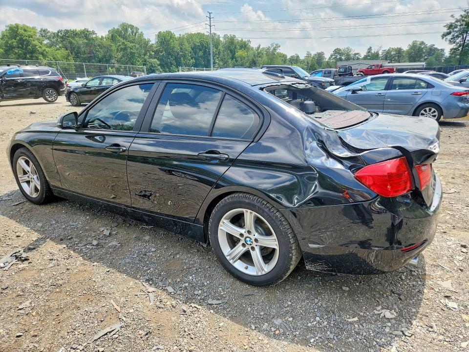 Photo 2 from auction – 2017 BMW 328 with VIN WBA3D5C53FK290864