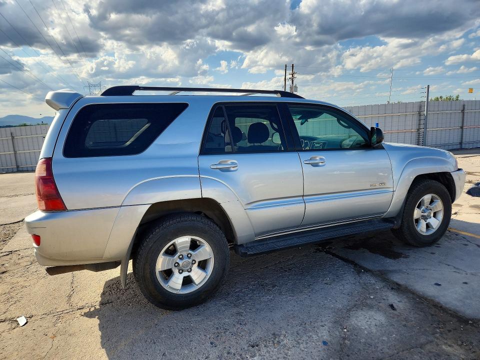 Foto 3 de la subasta – 2005 TOYOTA 4RUNNER con VIN JTEBU14R350057162