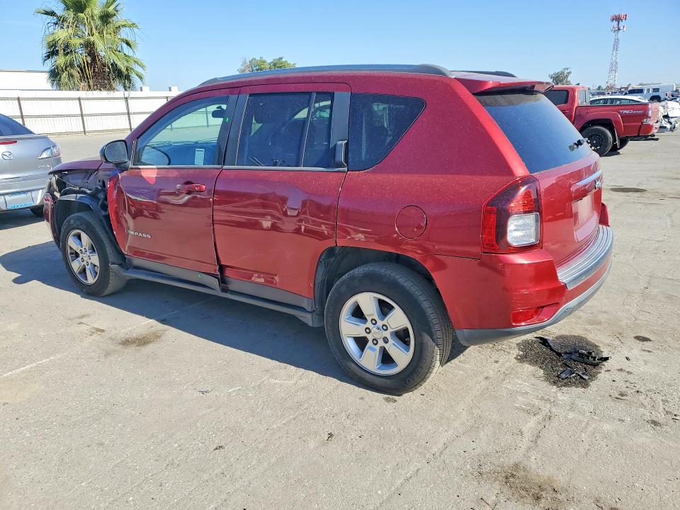 Foto 2 de la subasta – 2014 JEEP COMPASS con VIN 1C4NJCBAXED832360