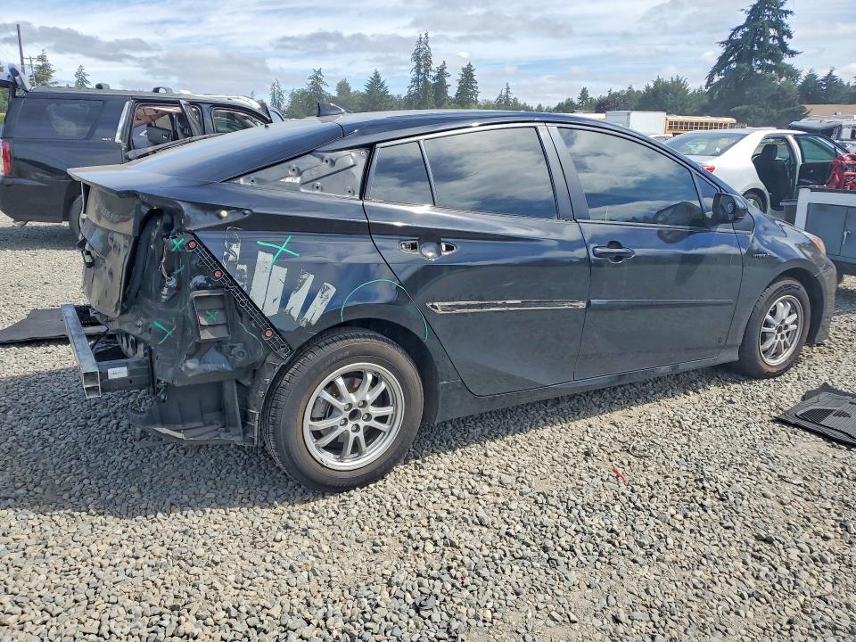 Photo 3 from auction – 2017 TOYOTA PRIUS with VIN JTDKBRFU1H3034962