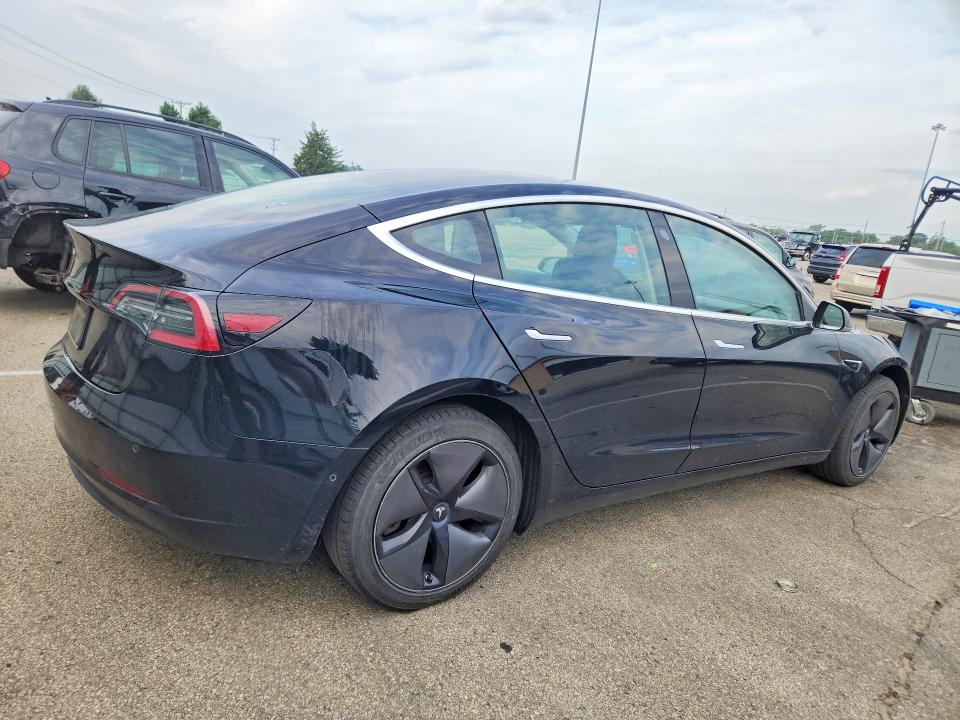 Photo 3 from auction – 2019 TESLA MODEL 3 with VIN 5YJ3E1EA8KF304638