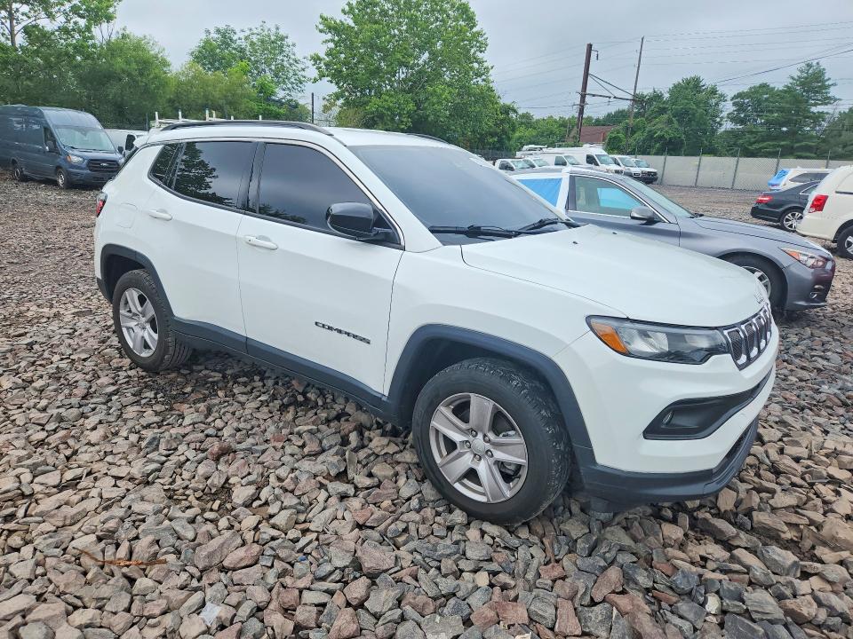 Photo 4 from auction – 2022 JEEP COMPASS with VIN 3C4NJDBB9NT235449
