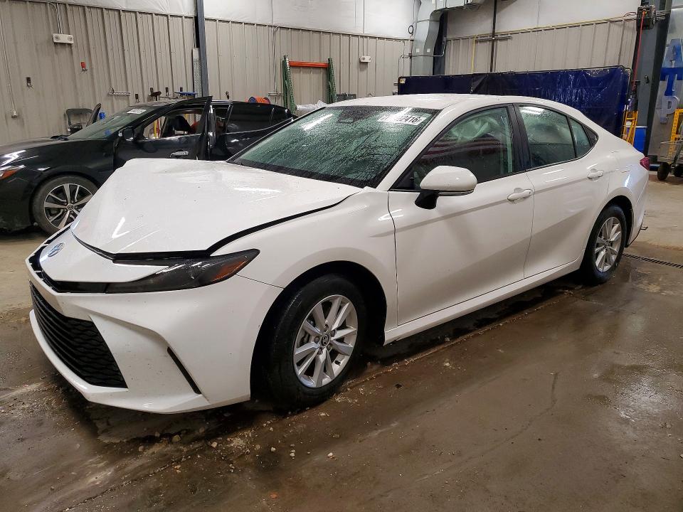 TOYOTA CAMRY 2025 with VIN 4T1DAACK4SU025704 - Photo from auction