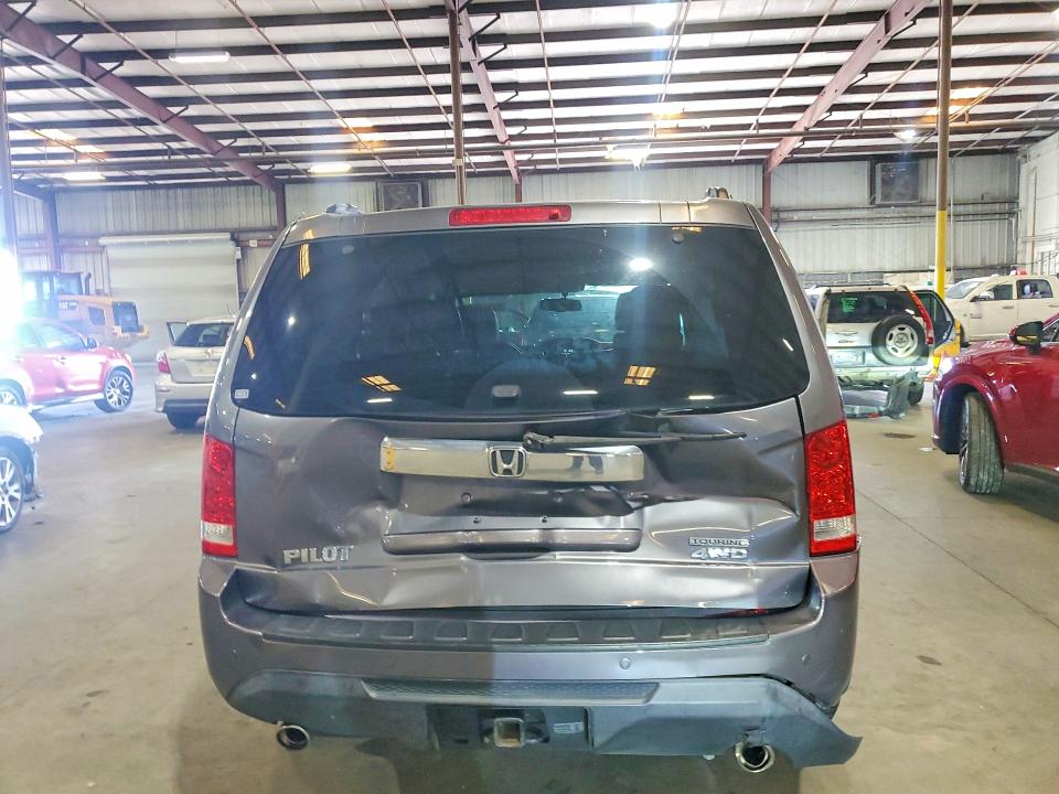 Photo 6 from auction – 2014 HONDA PILOT with VIN 5FNYF4H92EB017726